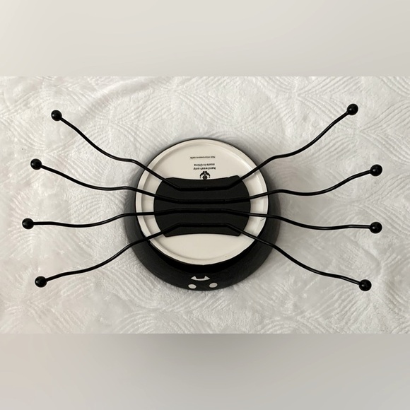 Halloween Spider Candy Dish and decor - Picture 3 of 9